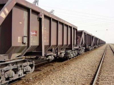 حمل و نقل ریلی گندم باعث کاهش هزینه و افزایش سرعت در جابجایی می شود