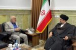 استاندار خوزستان در دیدار خود با سید حسن خمینی او را به خوزستان دعوت کرد