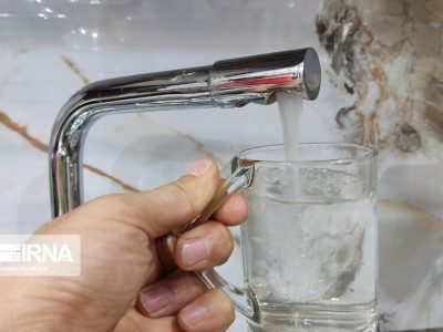 یکی از کارهای مهم شرکت آب و فاضلات کنترل کیفیت آب مصرفی است