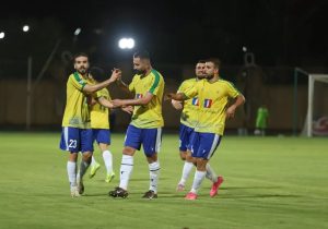 حضور بانوان در ورزشگاه تختی آبادان