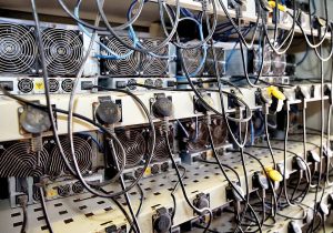 کشف یک دستگاه پژو حامل ماینر های غیرمجاز در خرمشهر