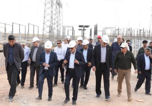 اجرای طرح توسعه ی شبکه ی برق دزفول علاوه بر تامین برق منطقه باعث اشتغال نیز می شود