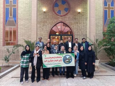 محوطه فضای سبز کلیسا گلکاری شد + عکس