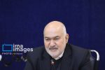 آمریکا به دنبال این است ایران را تحت نظام حاکمیت خود قرار دهد اما ایران اسلامی عزت خود را از دست نمی دهد