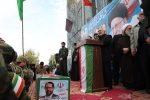شهادت آغاز زندگی است و مردم با دیدن شهدا آگاه تر به راه خود ادامه می دهند