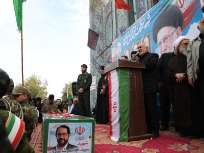 شهادت آغاز زندگی است و مردم با دیدن شهدا آگاه تر به راه خود ادامه می دهند