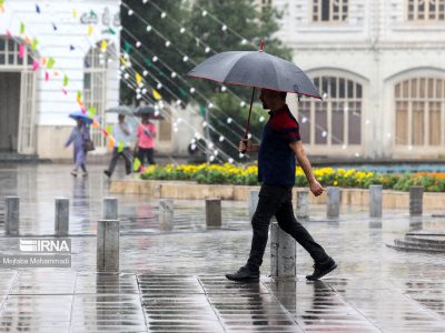 شهروندان از توقف در کنار بستر رودخانه ،حاشیه پل ها و مسیر مسیل ها خودداری کنند