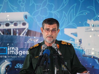 شهید علیرضا تنگسیری در کنار مزار شهید مدافع حرم سعید سیاح طاهری در آبادان به خاک سپرده می شود