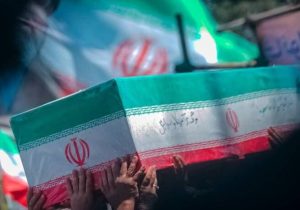 ملت ایران در کنار رهبر و نیروهای مسلح دشمن را شکست خواهند داد