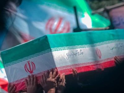 ملت ایران در کنار رهبر و نیروهای مسلح دشمن را شکست خواهند داد