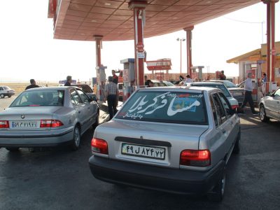 استقرار جایگاه های سوخت رسانی موقت در ایام اربعین در مسیر های پر تردد