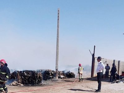 حادثه ی آتش سوزی انبار بسته بندی کارتن در مقطیه آبادان بدونه مصدومیت و تلفات جانی به پایان رسید