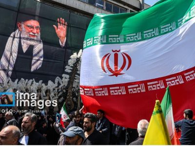 اسقرار میز خدمت در پایانه های مسافربری جهت پاسخگویی و راهنمایی به زائران و مسافران